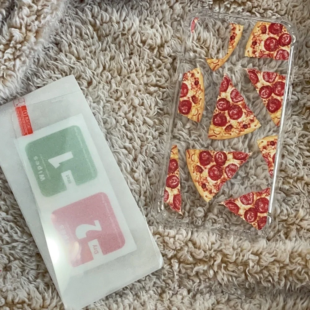 New iPhone 11 pizza clear case